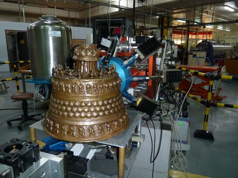 2014-labo-Bourgarit6-AGLAE-P1080383